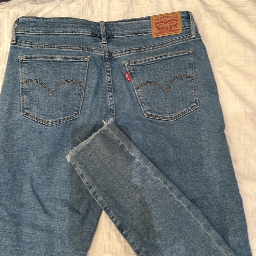 Levi’s Size 29 - Picture 4 of 5